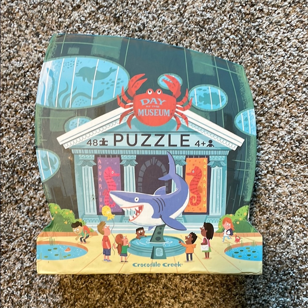 Day at the Museum Puzzle - 48 Pieces